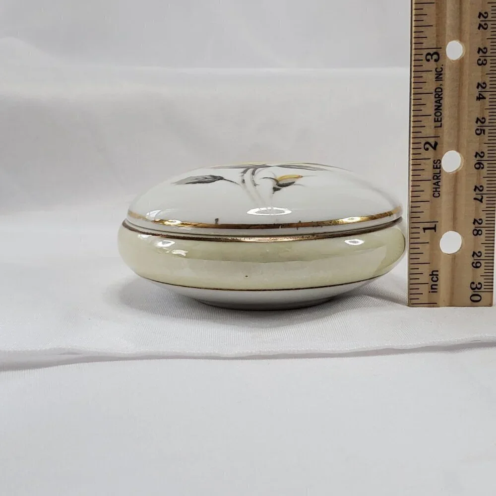 VTG Yellow Rose Trinket Holder Jewelry Box Porcelain Round Gold Trim Japan